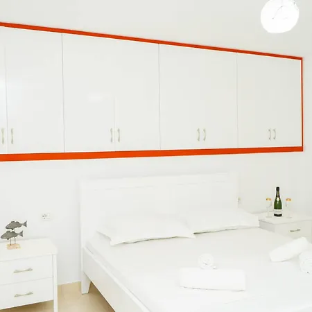 Casa vacanze Aliaj *