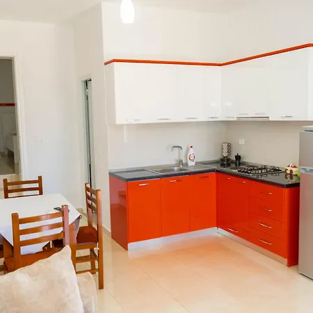 Casa vacanze Aliaj *